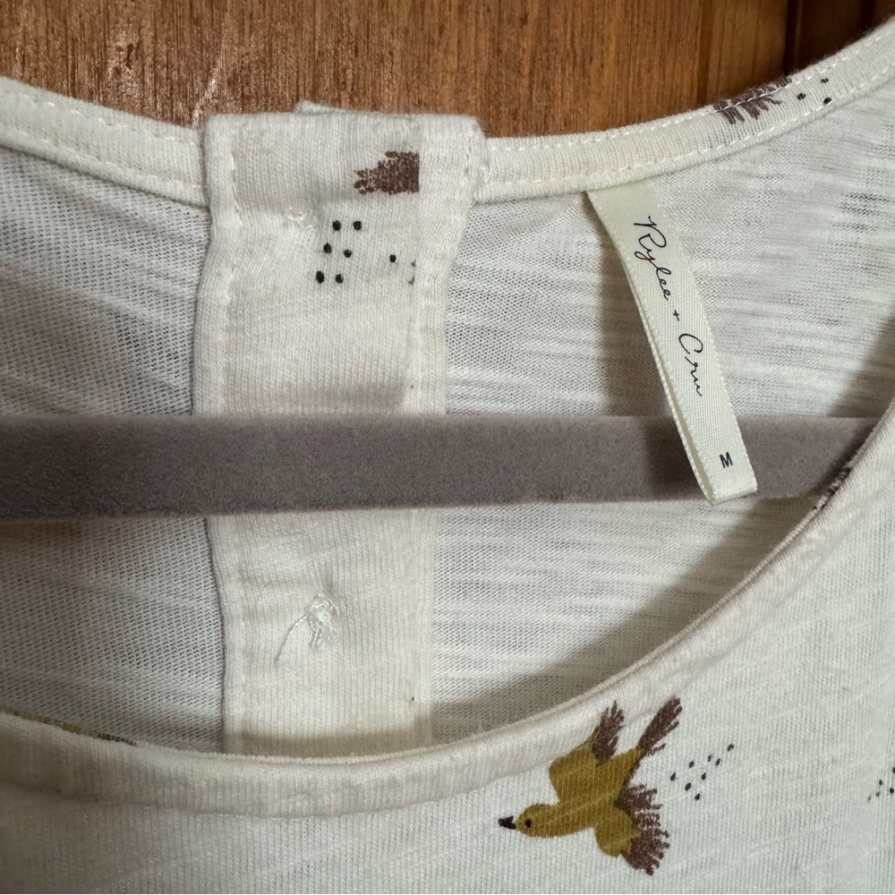 Rylee + Cru cream & brown bird print short sleeve dress, size medium - Picture 3 of 6